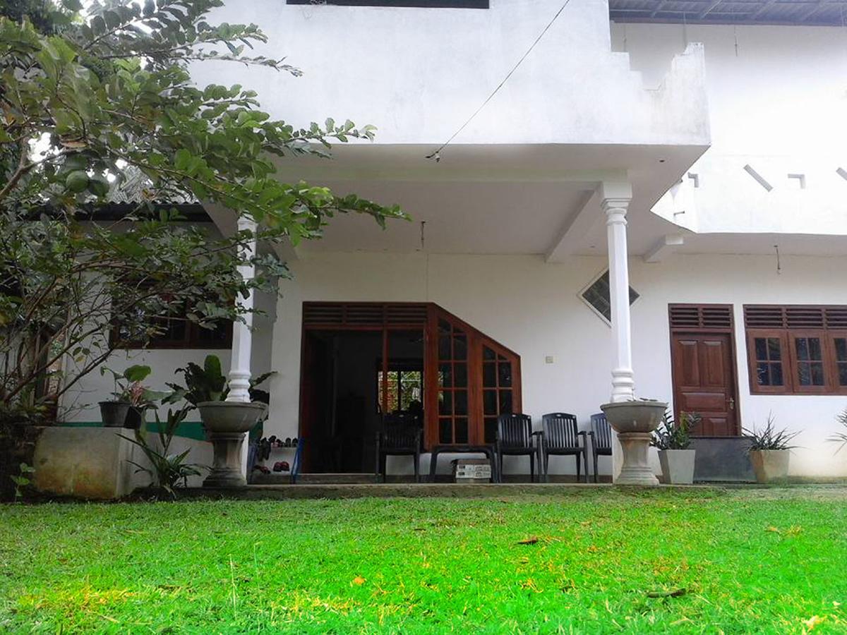 Smart Holiday Inn Galle Exterior foto